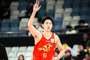极速第一轮vs选秀大会全场录像_极速第一轮vs选秀大会全场录像在线观看_免费看直播