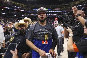 最新NBA灰熊vs爵士jrs直播_最新NBA灰熊vs爵士jrs直播在线观看_免费看直播