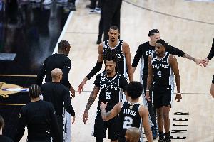NBA国王vs快船在线观看_NBA国王vs快船在线观看在线观看_免费看直播